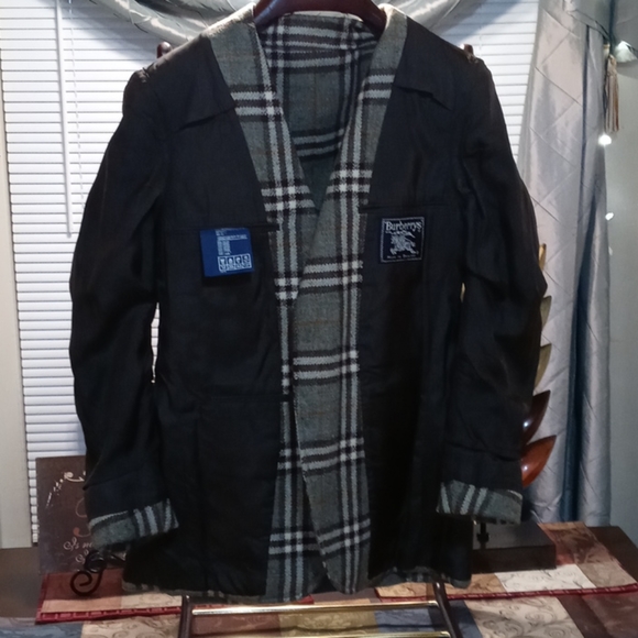 Rare vintage Burberry grey men's jacket🔥🔥🔥🤩 - Picture 4 of 9